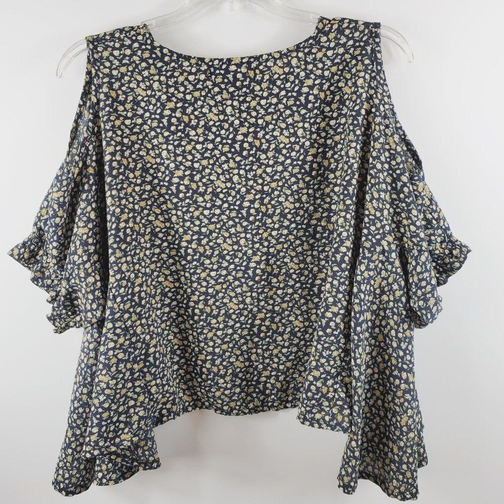 Asymmetrical Navy Floral Cold Shoulder Top + Short Billowy Ruffled Sleeves Sz S - Picture 2 of 12